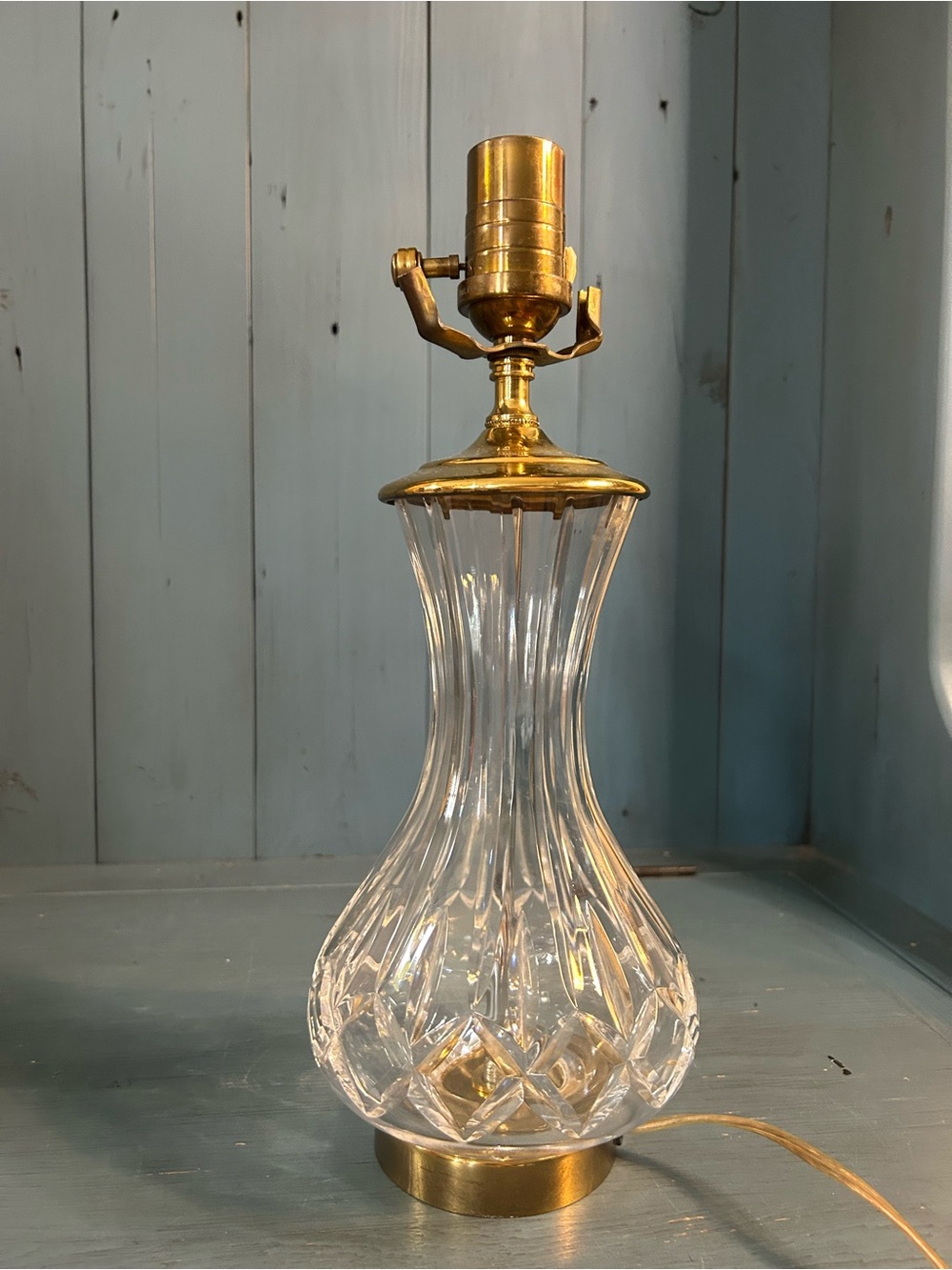 Waterford Lismore FineCutCrystal Table Lamp with Brass Base - Working Condition